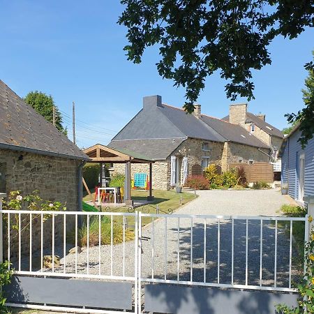 Charming Traditional 2-Bed Cottage Near Plémet Exterior foto
