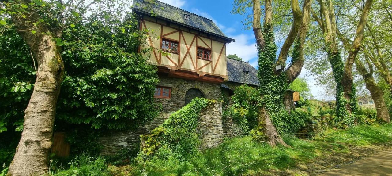 Charming Traditional 2-Bed Cottage Near Plémet Exterior foto