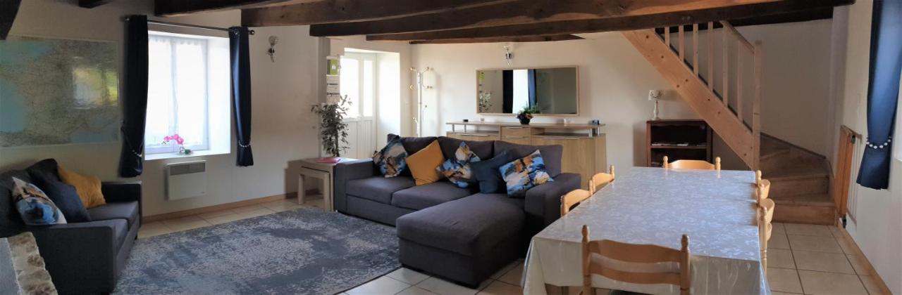Charming Traditional 2-Bed Cottage Near Plémet Exterior foto